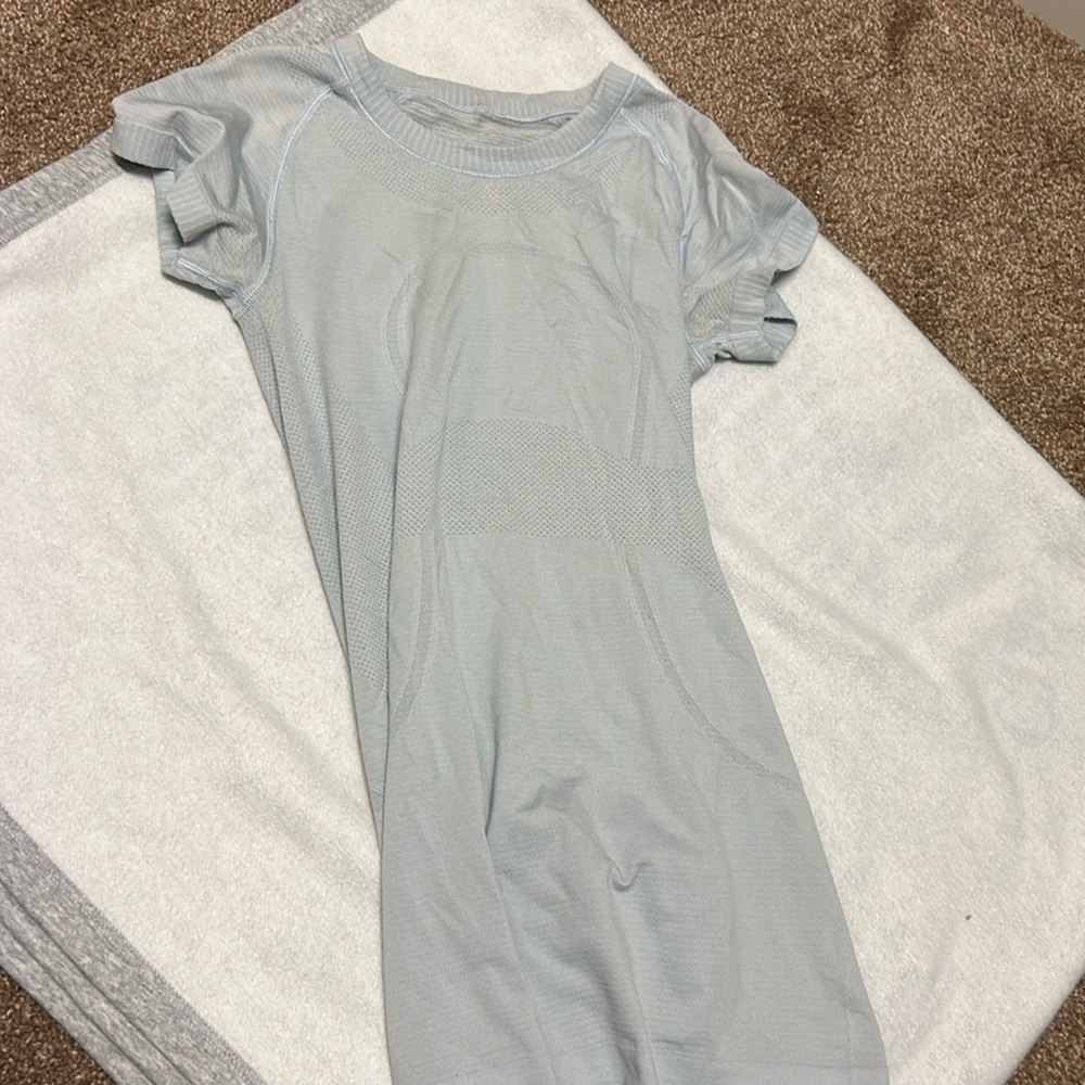 Lululemonn swiftly racer